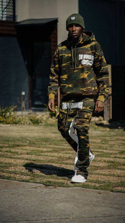 T.W.O CAMO SWEATSUIT